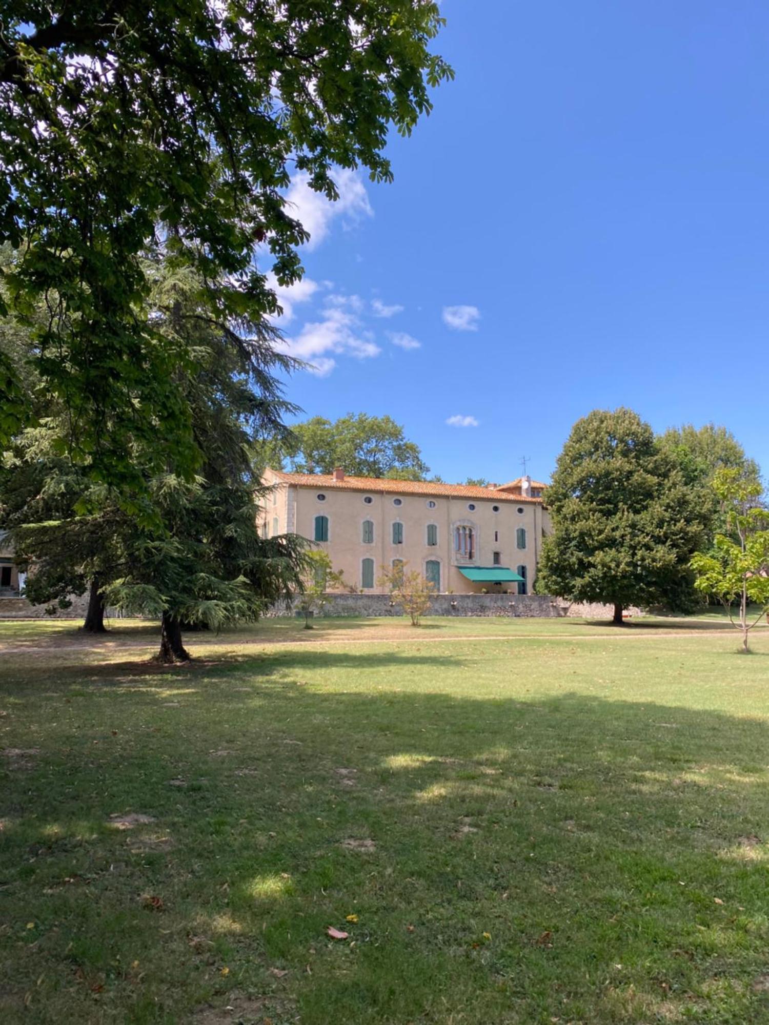 Gîte Superbe L'Ecurie XIXème Sallèles-dʼAude Exterior foto